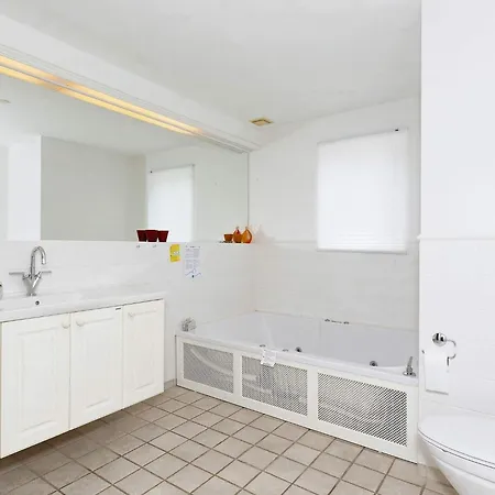 Ferienhaus 5 Star In *